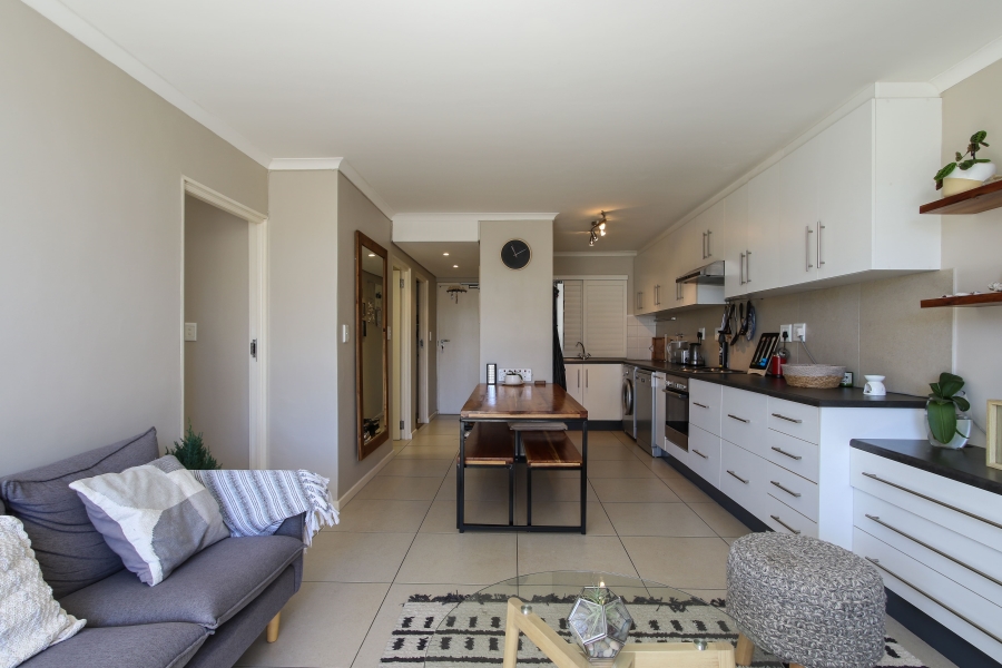 2 Bedroom Property for Sale in Sea Point Western Cape